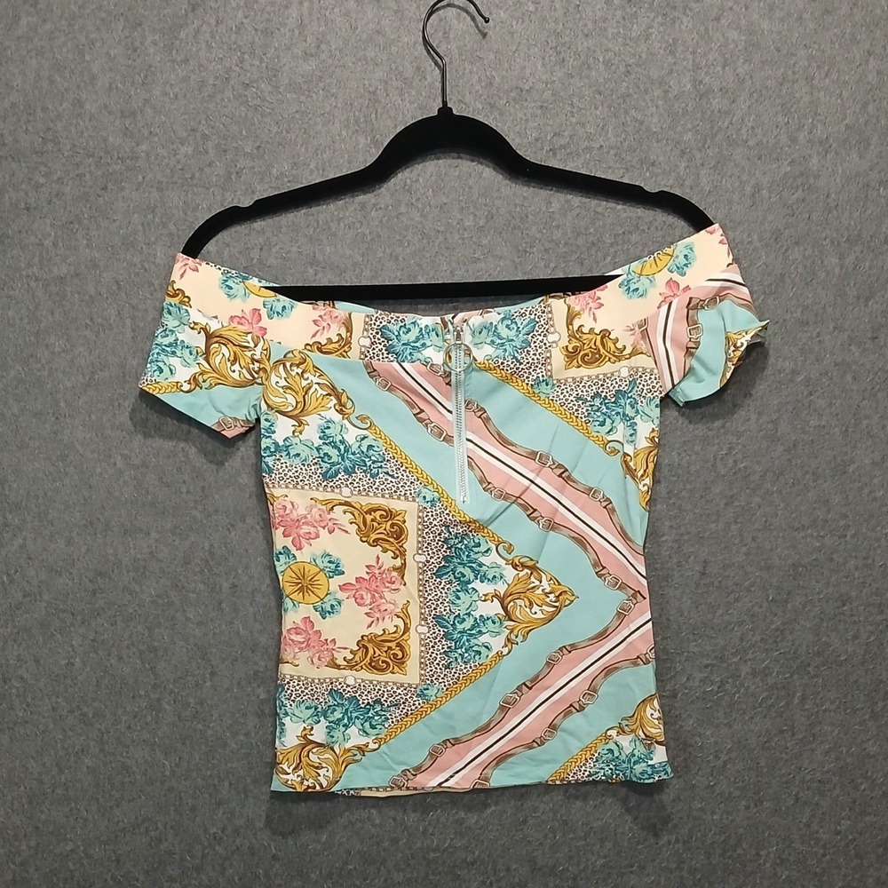 Guess M Off Shoulder Top Mob Wife Y2K Urban Chic Luxury Fairy